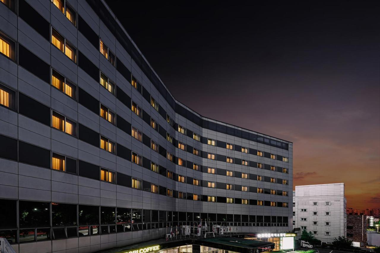 Itaewon Crown Hotel Seul Exterior foto