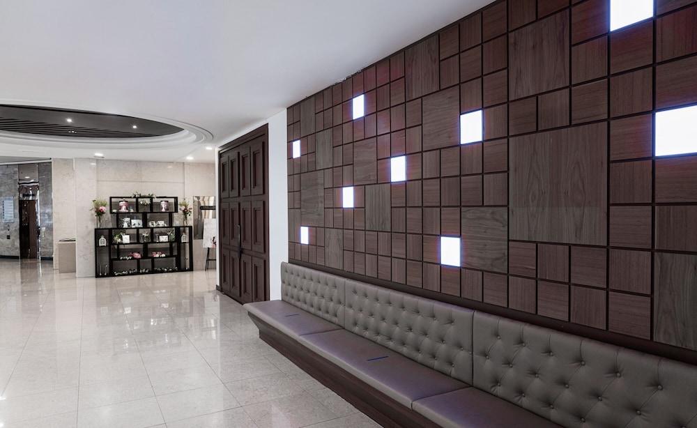 Itaewon Crown Hotel Seul Exterior foto