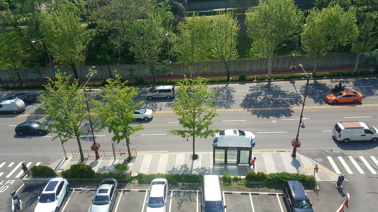Itaewon Crown Hotel Seul Exterior foto